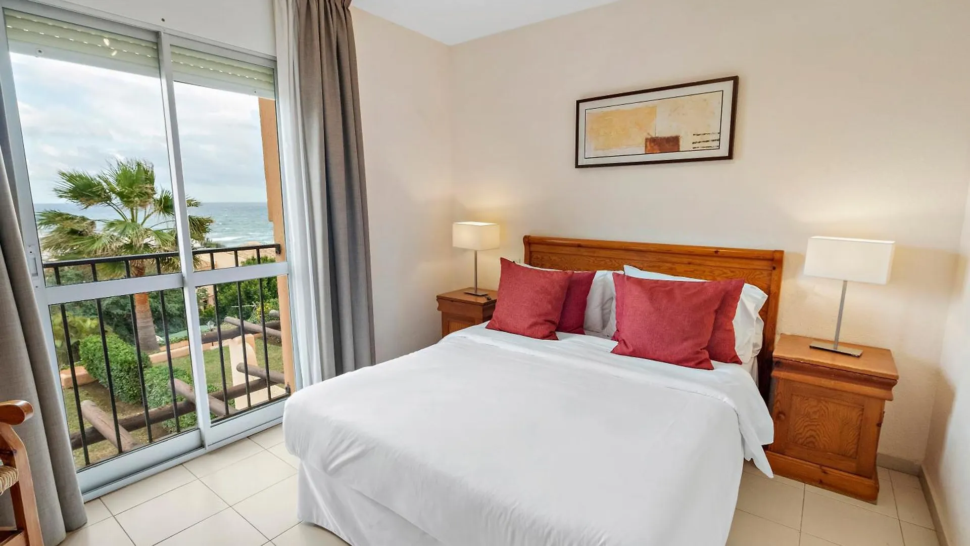 Ramada Hotel & Suites By Wyndham Costa Del Sol Fuengirola
