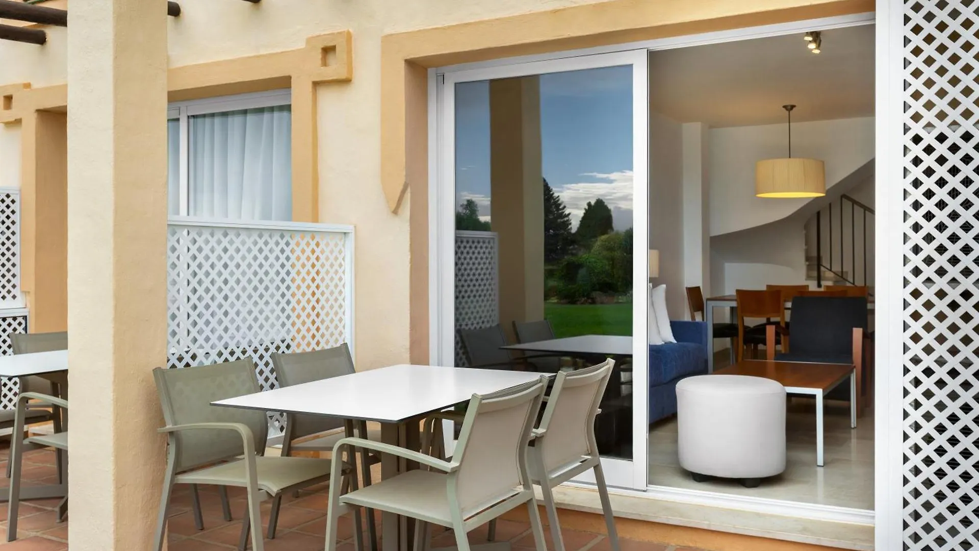 Ramada Hotel & Suites By Wyndham Costa Del Sol Fuengirola