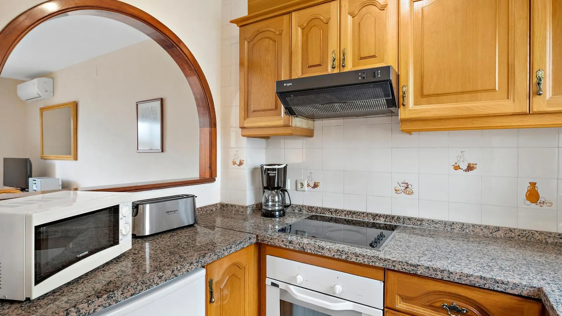 Ramada Hotel & Suites By Wyndham Costa Del Sol Fuengirola