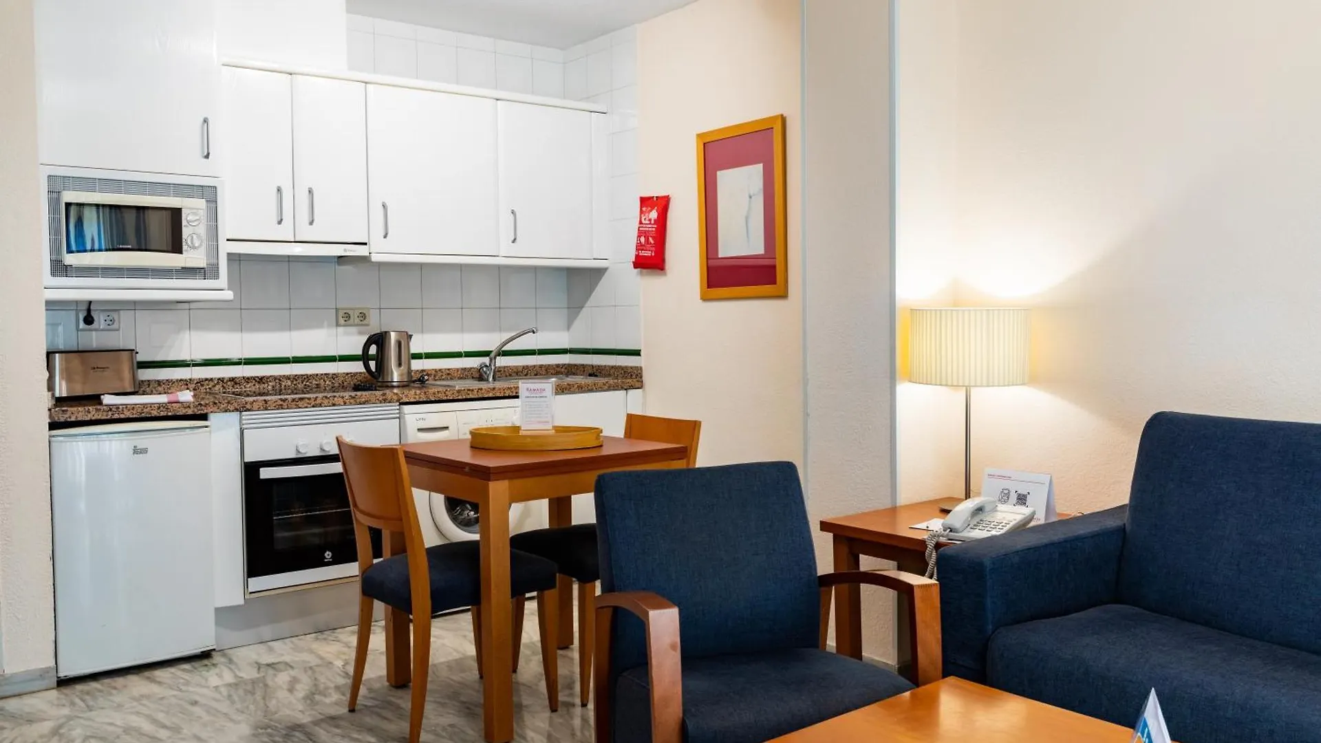 Aparthotel Ramada Hotel & Suites By Wyndham Costa Del Sol Fuengirola